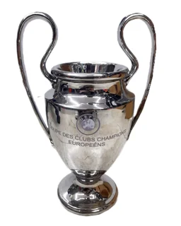 تندیس چمپیونزلیگ نقره‌ای | یادبود افتخار لیگ قهرمانان30 سانتی  کد 3790