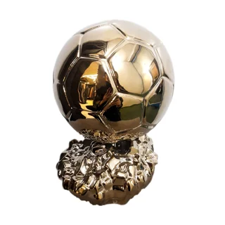 توپ طلای  پایه صخره‌ای: تقدیر از قهرمانان تسلیم‌ناپذیر 🌟🏆کد 3416