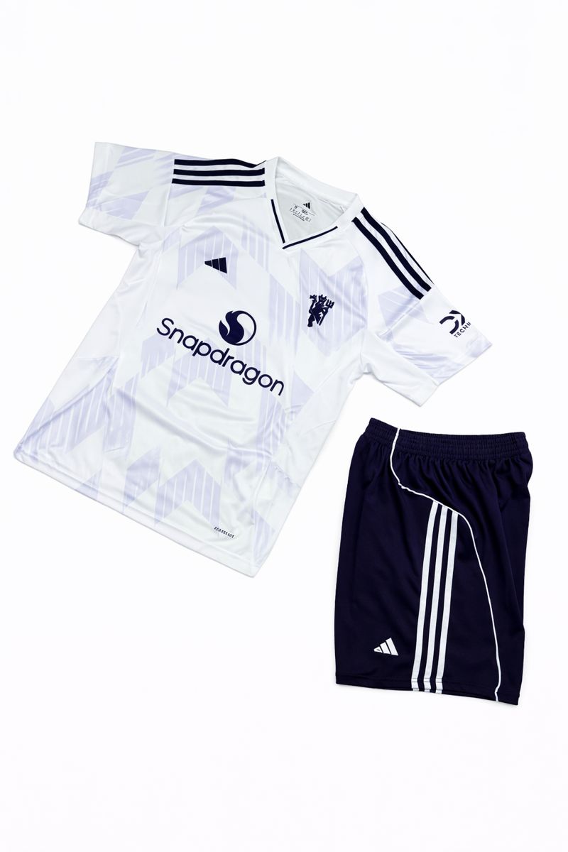 کیت منچستریونایتد سفید Snapdragon آدیداس اورجینال| ست تیشرت و شورت Manchester United White