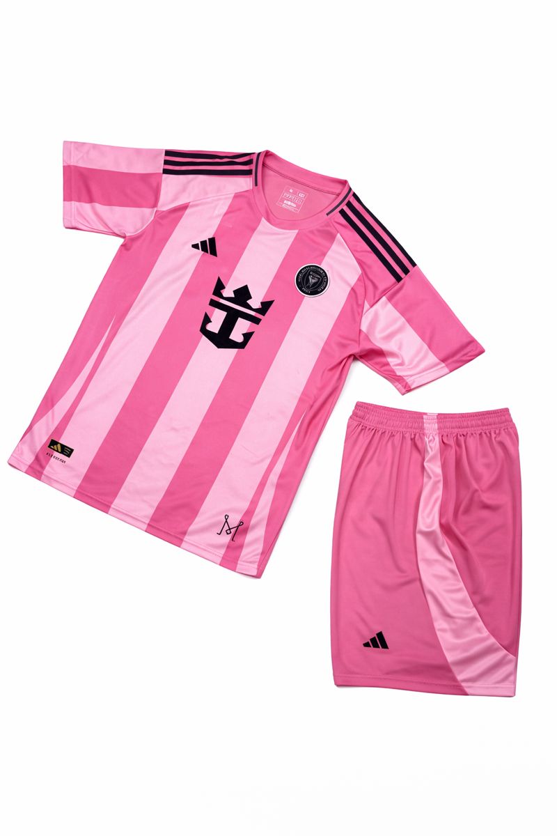 کیت اینتر میامی صورتی Adidas اورجینال| ست تیشرت و شورت Inter Miami Pink (سبک مسی)