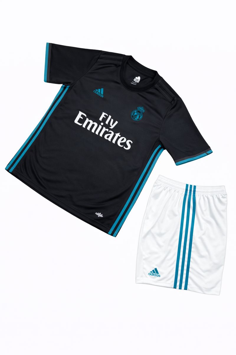 کیت رئال مادرید مشکی 2017/2018 اورجینال| لباس دوم | ست پیراهن و شورت